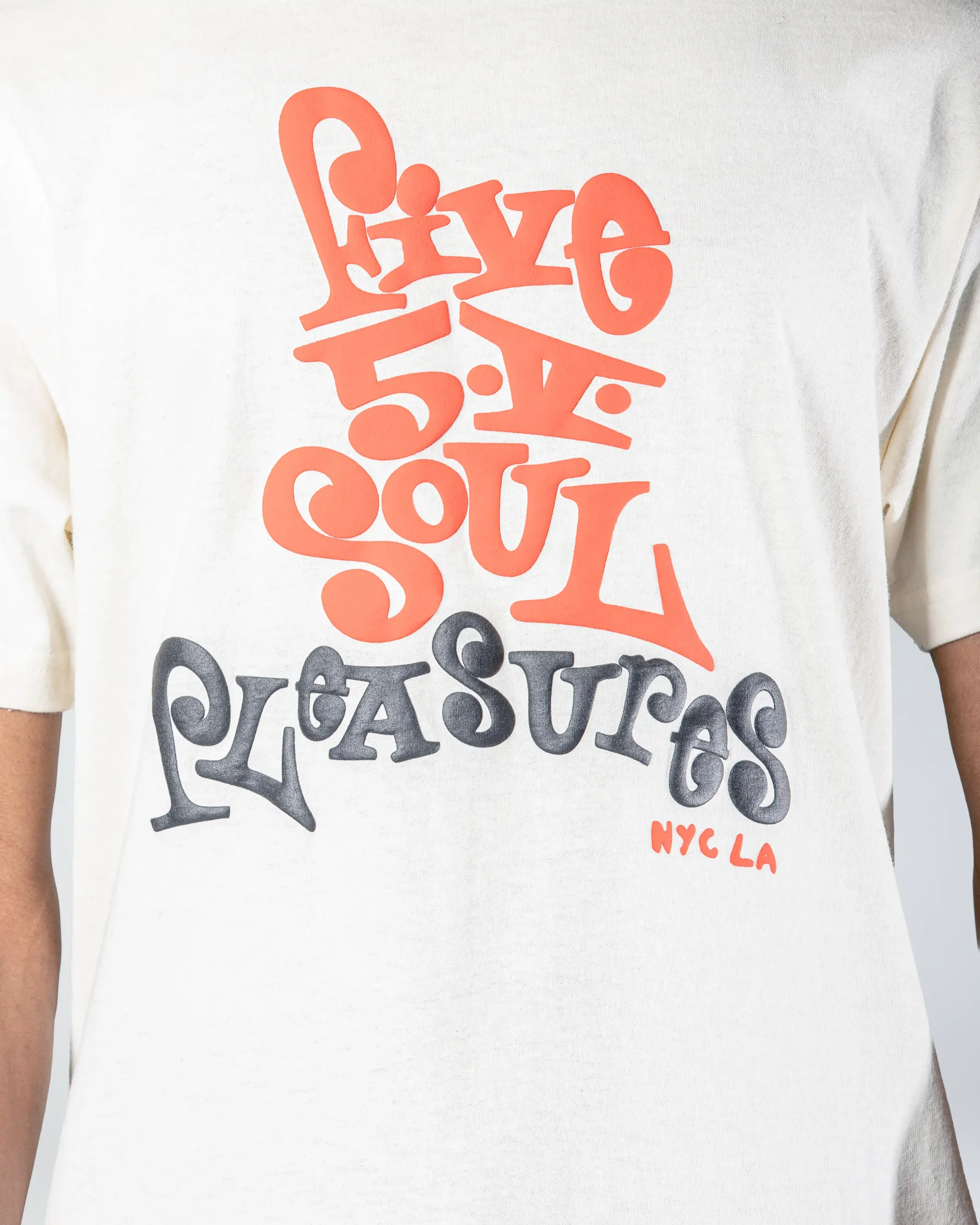 FIVE 5 V T-SHIRT